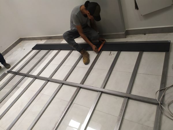 Pantalla p4 empotrada