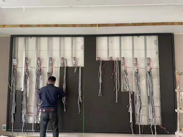 Pantalla p4 empotrada